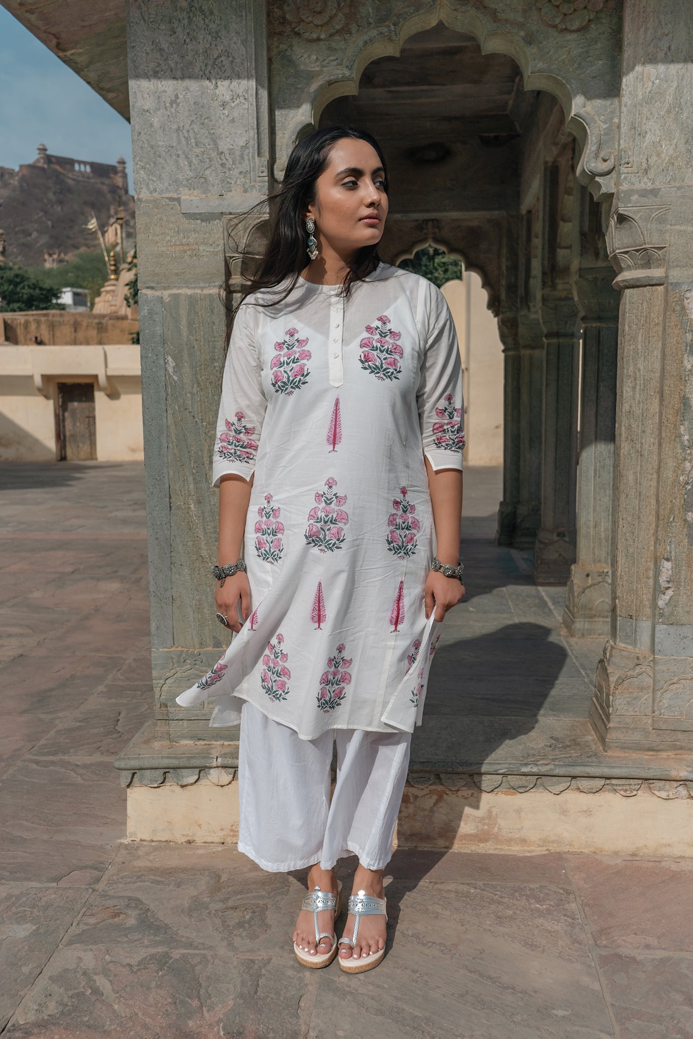 Vintage Bloom - Hand Block Printed Mughal Butta with Cypress Design Cotton Kurta - Length 41 Inches - Taffy Pink