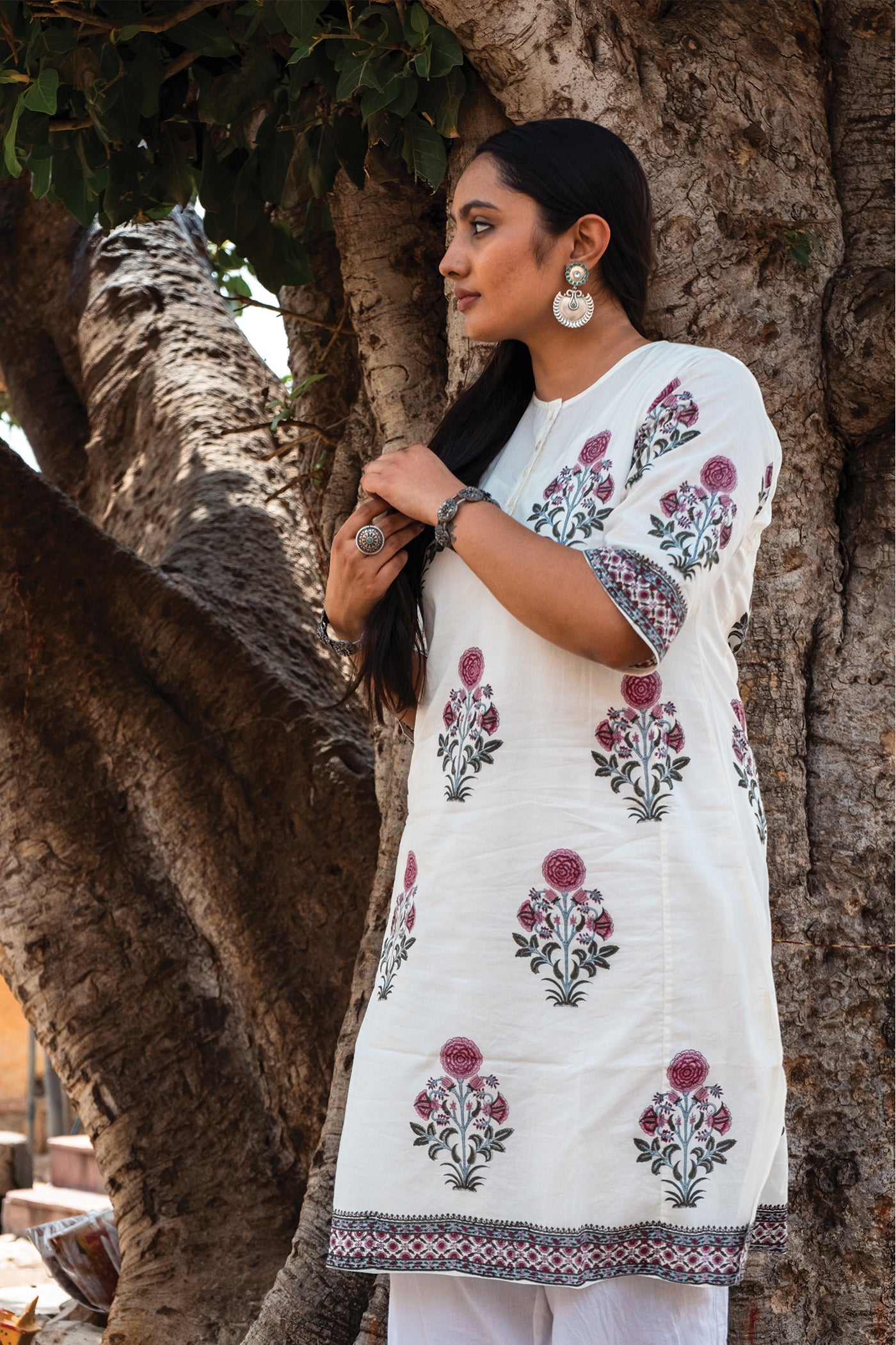 Hibiscus - Hand Block Printed Mughal Butta Cotton Kurta - Length 41 Inches - Rouge Pink