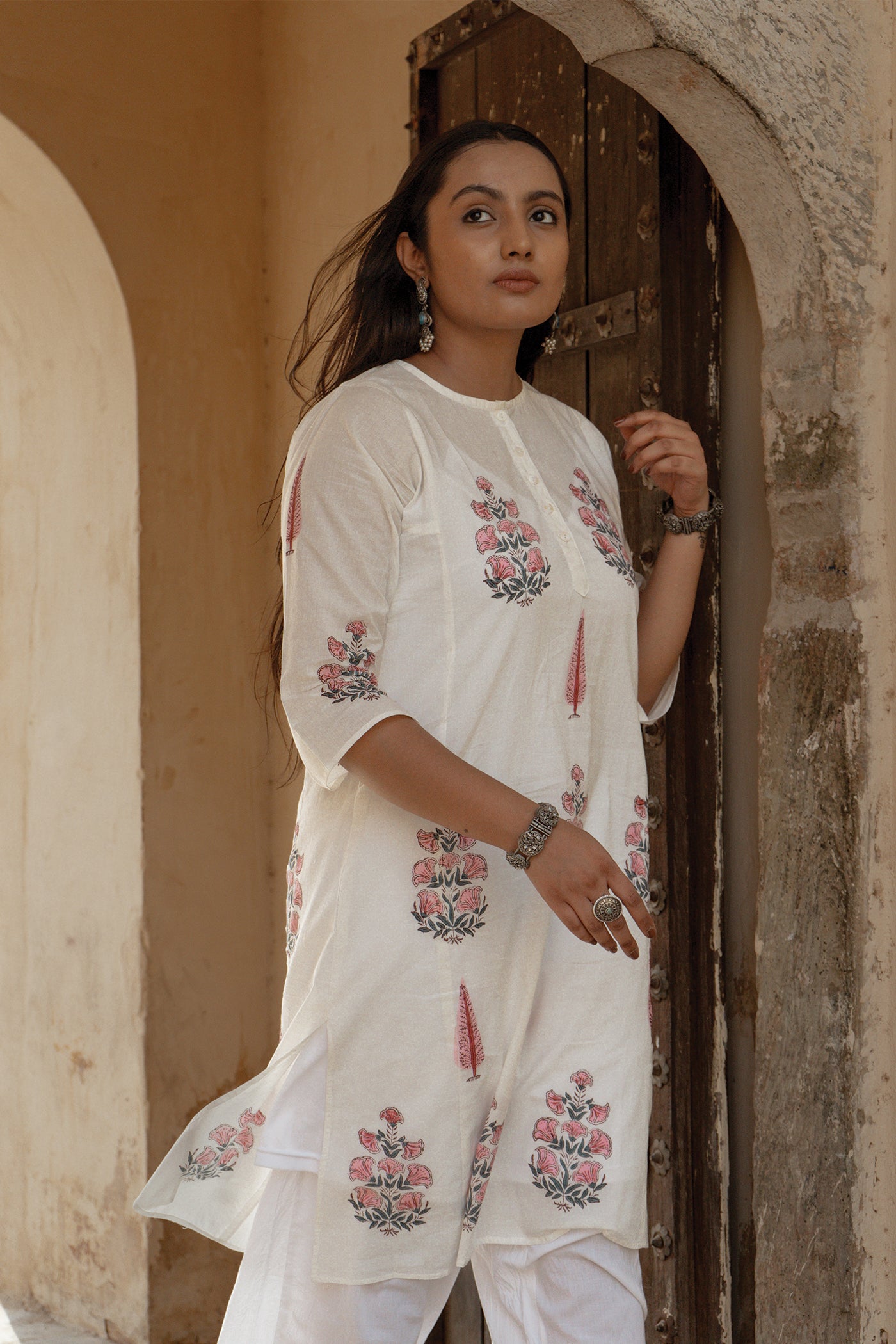 Vintage Bloom - Hand Block Printed Mughal Butta with Cypress Design Cotton Kurta - Length 41 Inches - Taffy Pink