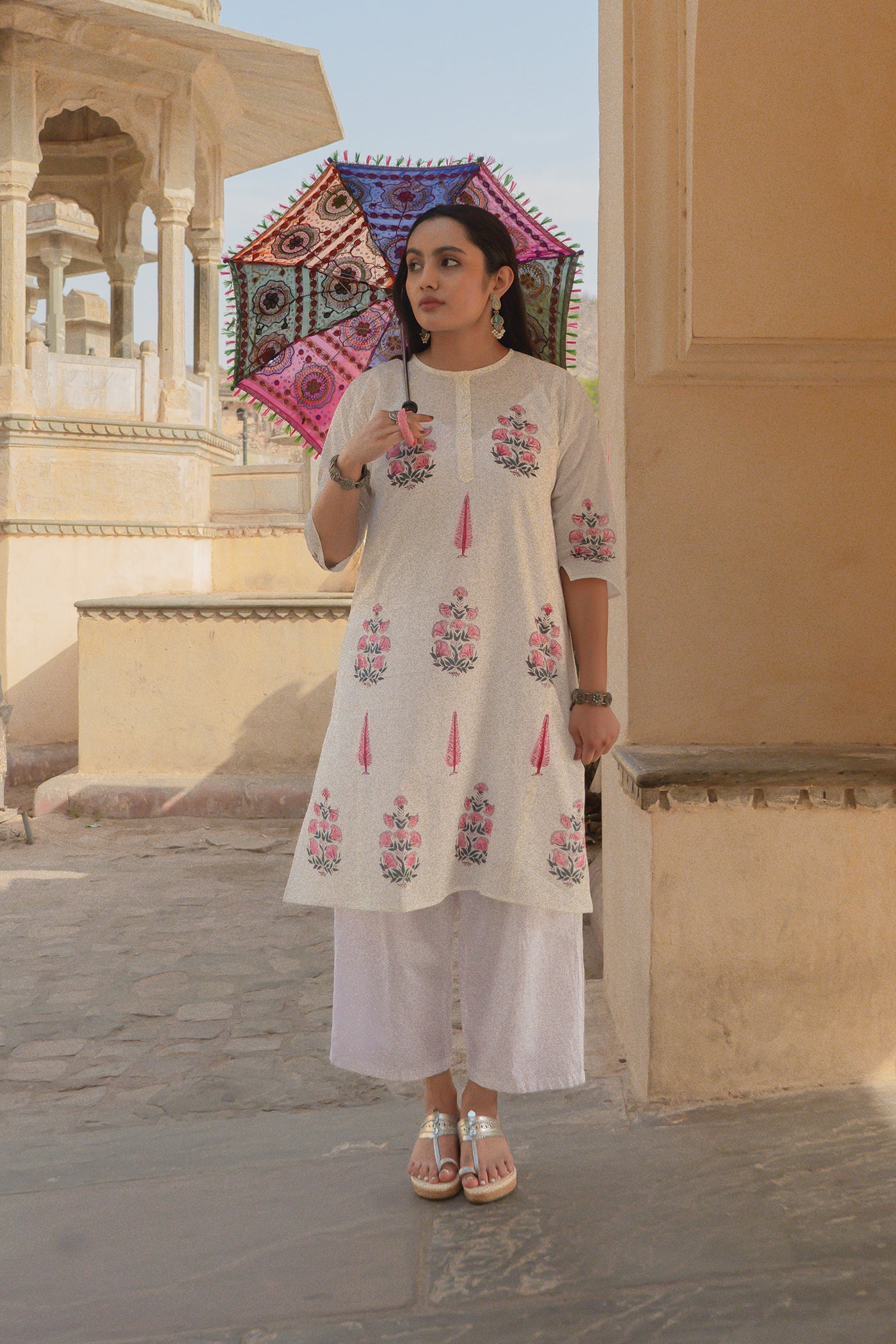 Vintage Bloom - Hand Block Printed Mughal Butta with Cypress Design Cotton Kurta - Length 41 Inches - Taffy Pink