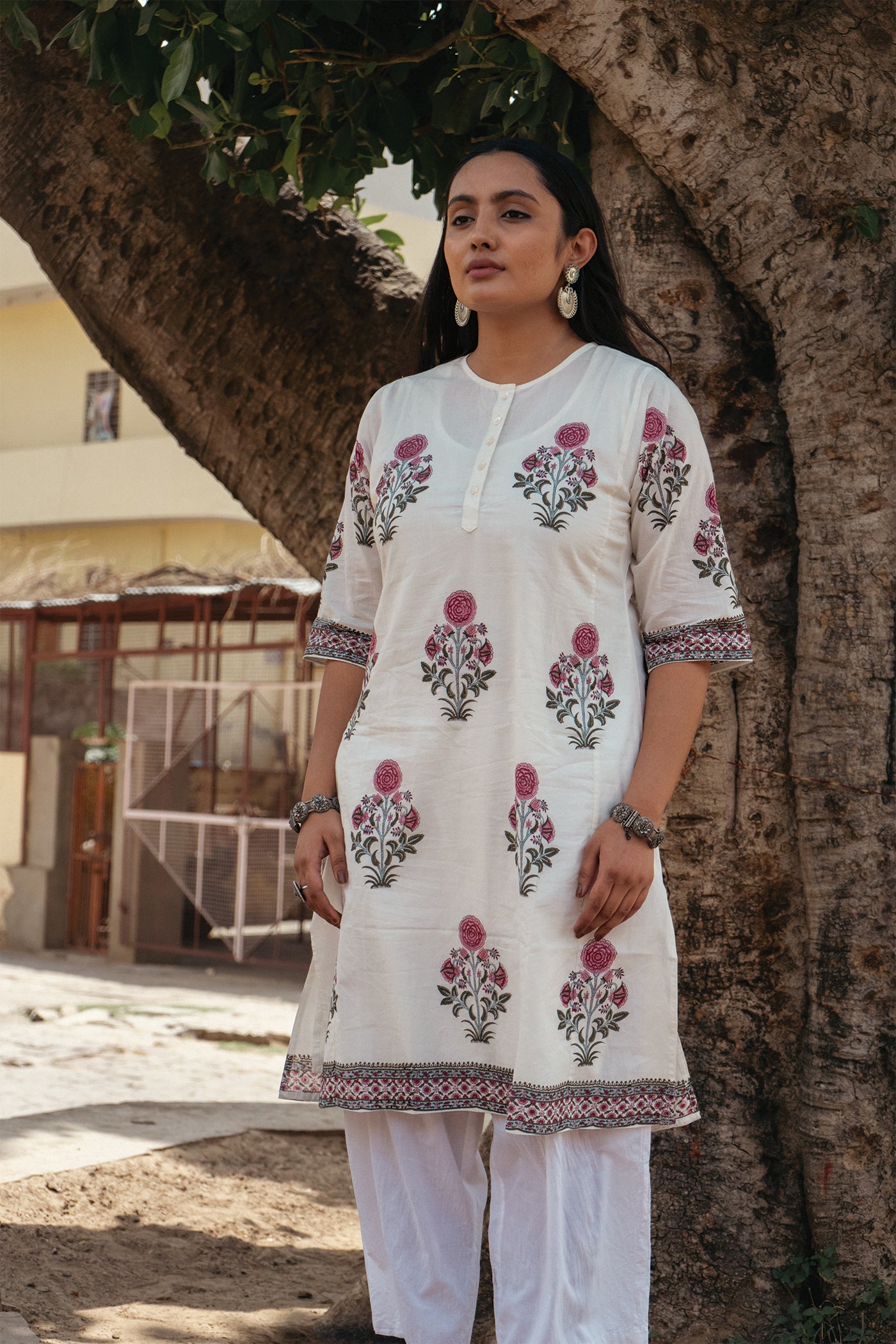 Hibiscus - Hand Block Printed Mughal Butta Cotton Kurta - Length 41 Inches - Rouge Pink