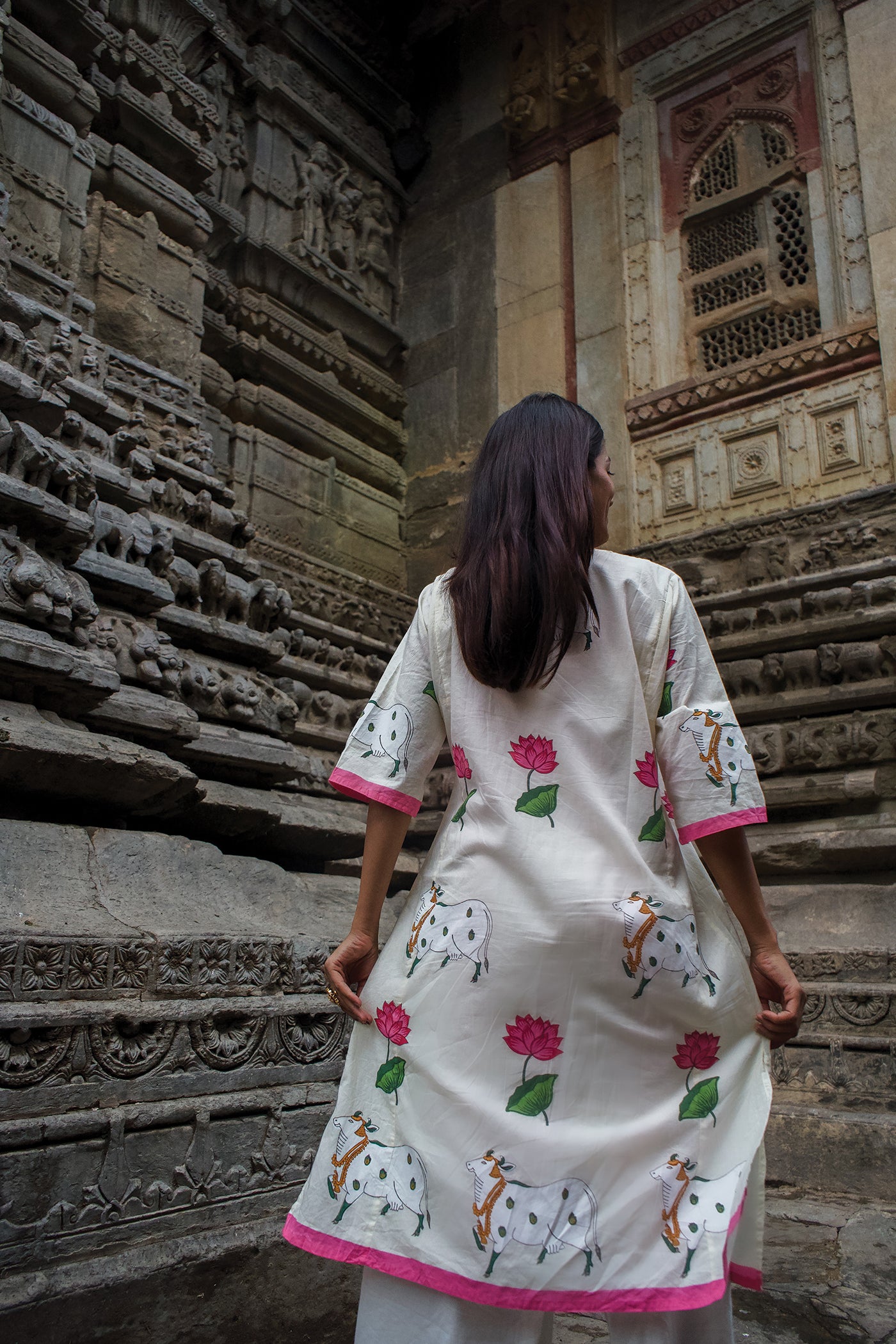 Indian Pichwai - Hand Block Printed Pearl White Straight Panel Kurta With Pant (SET OF 2)